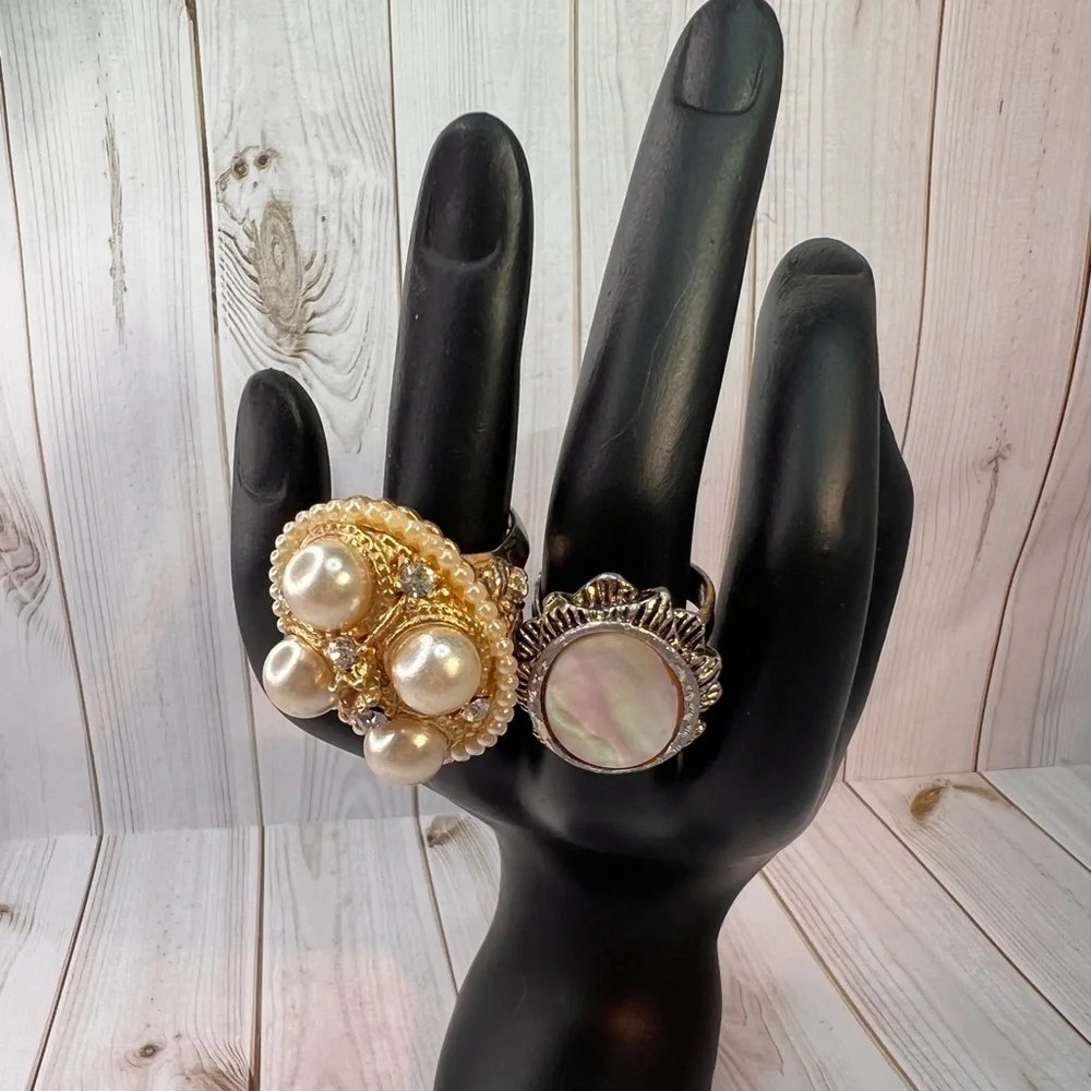 Vintage Rings Lot Gold Silver Pearl Mother of Pearl Adjustable - Picture 2 of 5